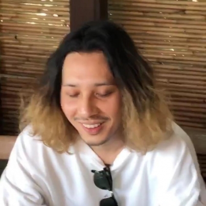 B2E46185-D584-432E-80CB-CCEC8787CDEC