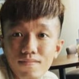 790E39EC-9ACE-48F4-B6E4-DF15A8A5C511